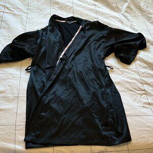 Victorias Secret Satin Silk Robe Size M/L
